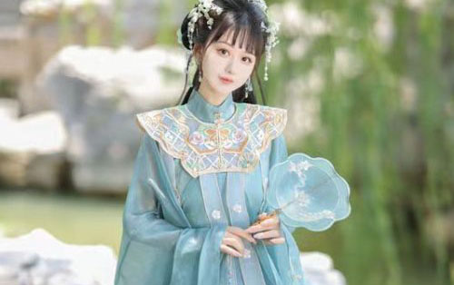 Bluewhite Chinese Hanfu Dress For Women Ming Dynast What is the difference between Chinese hanfu and hanbok?