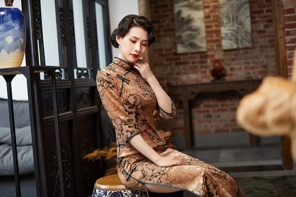 Kf H094b045c7dc5465b8cc680b658fe9119z Autumn Elegant Female Traditional Chinese Collar Cheongsam Flower Flocking Sexy Split Seven Sleeve Cheongsam Super Large Autumn Elegant Female Traditional Chinese Collar Cheongsam Flower Flocking Sexy Split Seven Sleeve Cheongsam Super Large 4x