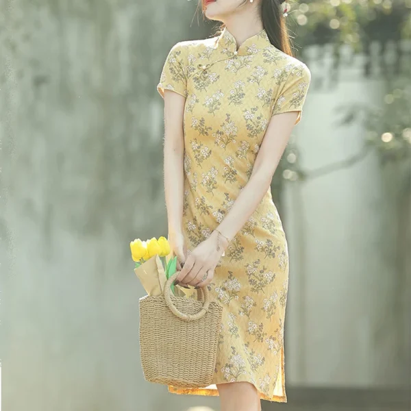 Kf H3662bb5fc5354ed7af70f56f09bbfdcbd New Style Cheongsam Summer Young Small Modified Party Dress Yellow Girl Temperament Long Dress Qipao Vestidos New Style Cheongsam Summer Young Small Modified Party Dress Yellow Girl Temperament Long Dress Qipao Vestidos Vestido De Noche