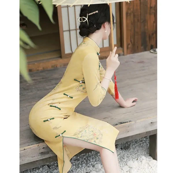 Kf H487a84ee7c3d4c6889fee7be18c77092k Yellow Cheongsam Women2022 New Improved Qipao Spring Autumn Vintage Style Stand Collar Young Girl 3 4 Yellow Cheongsam Women New Improved Qipao Spring Autumn Vintage Style Stand Collar Young Girl 3/4 Sleeve Long Dresses