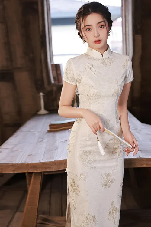 Kf S012c4c4f69704a3a9af2e5f8f2a864bad 2023 White Lace Cheongsam Women Short Sleeve Traditional Vintage Dress Show Costumes Slim Embroidery Qipao Robe White Lace Cheongsam Women Short Sleeve Traditional Vintage Dress Show Costumes Slim Embroidery Qipao Robe Chinoise Femme