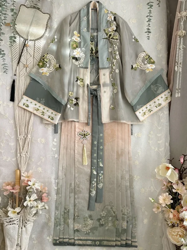 Kf S0253af327bcb484093fdc4a2c1867b40l Fifteen Hanfu Women Old Wish Ming Dynasty Half Sleeve Embroidered Mamianqun Hanfu Dress Suit Han Costume Fifteen Hanfu Women[Old Wish]Ming Dynasty Half Sleeve Embroidered Mamianqun Hanfu Dress Suit Han Costume Traditional Clothes