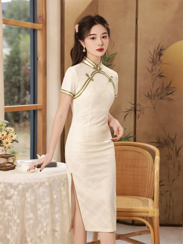 Kf S187cc4a59e944e6785fcc91d80baaa19l 2024 Spring Summer New Lace Round Neck Mid Length Qipao Girl S Short Sleeved Standing Neck Spring/Summer New Lace Round Neck Mid length Qipao Girl's Short sleeved Standing Neck Chinese Style Cheongsam