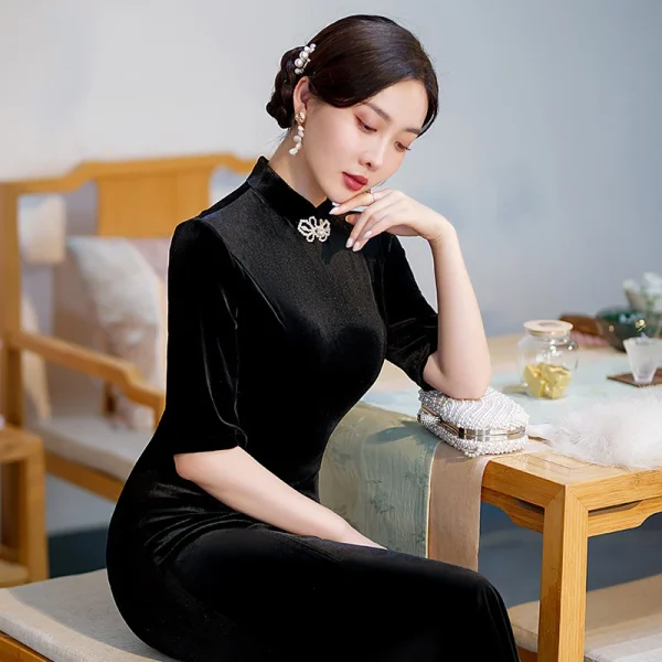 Kf S197e8713030b4d6c860601be626e21fa1 2022 Autumn New Black Cheongsam Slim Stand Collar Velvet Chinese Traditional Style Retro Fishtail Grace Dress Cheongsam Slim Stand Collar Velvet Chinese Traditional Style Retro Fishtail Grace Dress Qipao for Women