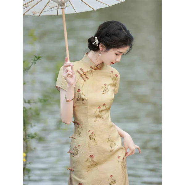 Kf S1cbabe839a6e4fababcb5e04024512fez Improved Yellow Printed Cheongsam Young Girl Summer Chinese Style High End Dress Retro Elegant Temperament Split Improved Yellow Printed Cheongsam Young Girl Summer Chinese Style High-end Dress Retro Elegant Temperament Split Qipao Chinoise