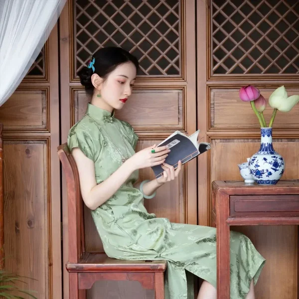 Kf S24bbb183cfcf427ab936a7e308ea817a6 Summer Satin Chinese Women Leaf Wedding Qipao Vintage Mandarin Collar Green Casual Cheongsam Short Sleeve Evening Summer Satin Chinese Women Leaf Wedding Qipao Vintage Mandarin Collar Green Casual Cheongsam Short Sleeve Evening Midi Dress