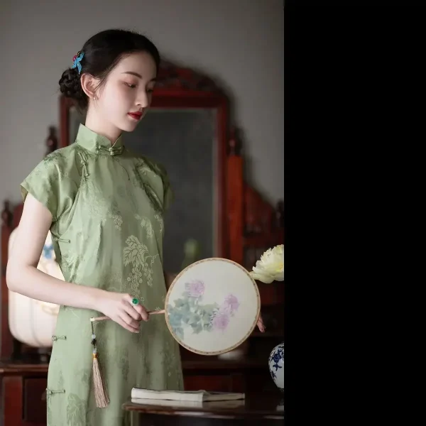 Kf S25af2878b3fc40778f59c537a626176fa Summer Satin Chinese Women Leaf Wedding Qipao Vintage Mandarin Collar Green Casual Cheongsam Short Sleeve Evening Summer Satin Chinese Women Leaf Wedding Qipao Vintage Mandarin Collar Green Casual Cheongsam Short Sleeve Evening Midi Dress