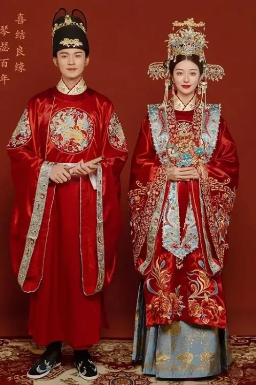 Kf S28f4c09f901d4e5294ae45bfe25b1188v Yourqipao Chinese Hanfu Wedding Dresses China Traditional Ancient Custumes Fengguan Xiapei Men S And Women S Chinese Hanfu Wedding Dresses China Traditional Ancient Custumes Fengguan Xiapei Men's and Women's Bridal Gowns Sets