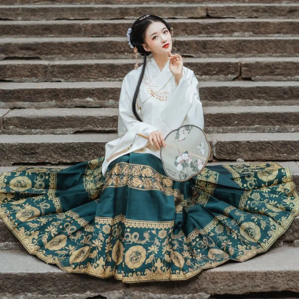 Kf S298579d4479a44c38f285e6c15122d5fr Original Hanfu Skirt Chinese Style Mamianqun Ming Dynasty Weaving Gold Horse Face Skirt 4 5m Hem Original Hanfu Skirt Chinese Style Mamianqun Ming Dynasty Weaving Gold Horse Face Skirt 4.5m Hem