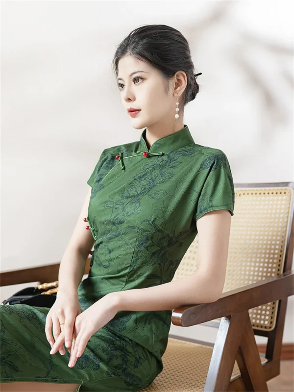 Kf S2a4ff4f12eb143c29f4945cceaf2efb0d New Women S Chinese Traditional Qipao Summer Youth Style Elegant Green Jacquard Improved Short Sleeved Slim New Women' s Chinese Traditional Qipao Summer Youth Style Elegant Green Jacquard Improved Short-sleeved Slim Fit Cheongsam Dress