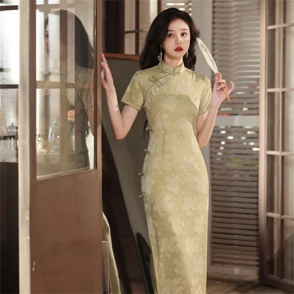 Kf S33134c5ec1014f21957ec936b38ddd28m Beige Chiffon Improved Cheongsam Ladies Spring Chinese Traditional Short Sleeved Retro Split Dress Slim Qipao Evening Beige Chiffon Improved Cheongsam Ladies Spring Chinese Traditional Short-sleeved Retro Split Dress Slim Qipao Evening Party Gown