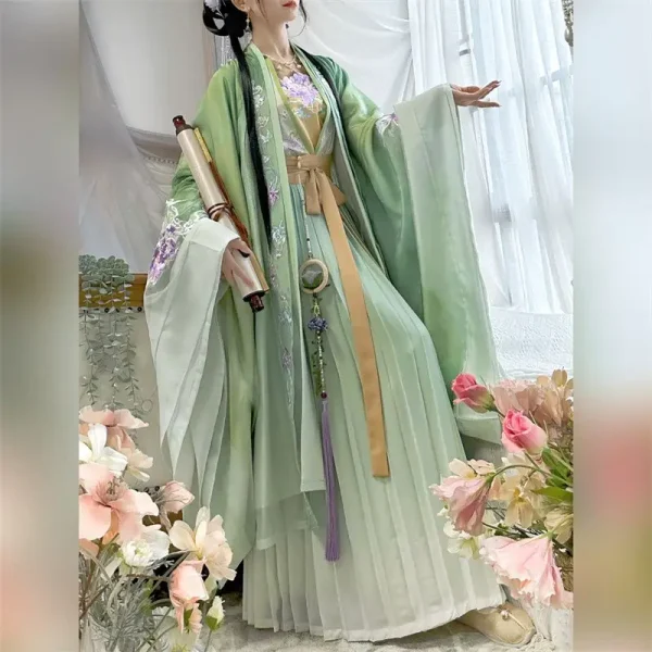 Kf S4505cb526692422b82231a6b91d9d5a2e Chinese Song Dynasty Hanfu Large Sleeve With Pearl Decoration And Heavy Embroidery Chinese Song Dynasty Hanfu large sleeve with pearl decoration and heavy embroidery