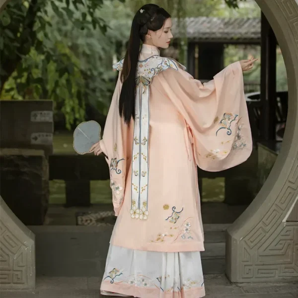 Kf S49d923b28bad4d4f93d4a78f3af7fd51g Apring Ming Dynasty Heavy Industry Embroidery Cloud Shoulder Late Ming Style Stand Collar Red Wedding Horse Ming Dynasty Heavy Industry Embroidery Cloud Shoulder Late Ming Style Stand Collar Red Wedding Horse Skirt Hanfu