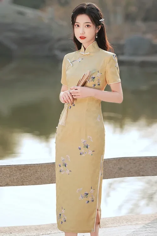 KF S4daf80ee0ca946fc874450d5e3ad6811f Mulheres Estampa Floral Longa Slim Qipao Chinês Tradicional Amarelo Cetim Cheongsam Manga Curta Fenda Vestido Vintage Mulheres Estampa Floral Longa Slim Qipao Chinês Tradicional Amarelo Cetim Cheongsam Manga Curta Fenda Vestido Vintage.