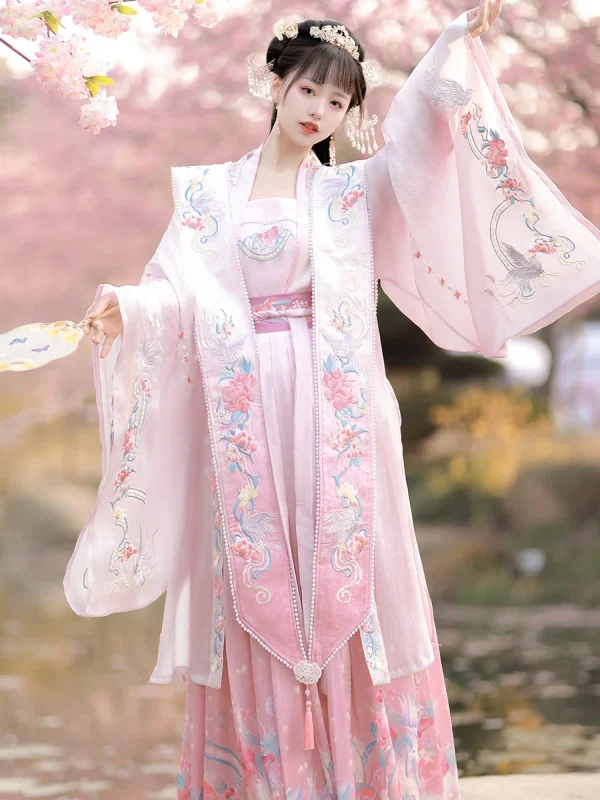 Kf S6264b8b51947416c94288e05759b5969y Genuine Song Made Hanfu With Bird Songs And Fragrant Flowers Elegant Chinese Style Xiapei Ancient Costume Genuine Song made Hanfu with bird songs and fragrant flowers elegant Chinese style, Xiapei, ancient costume