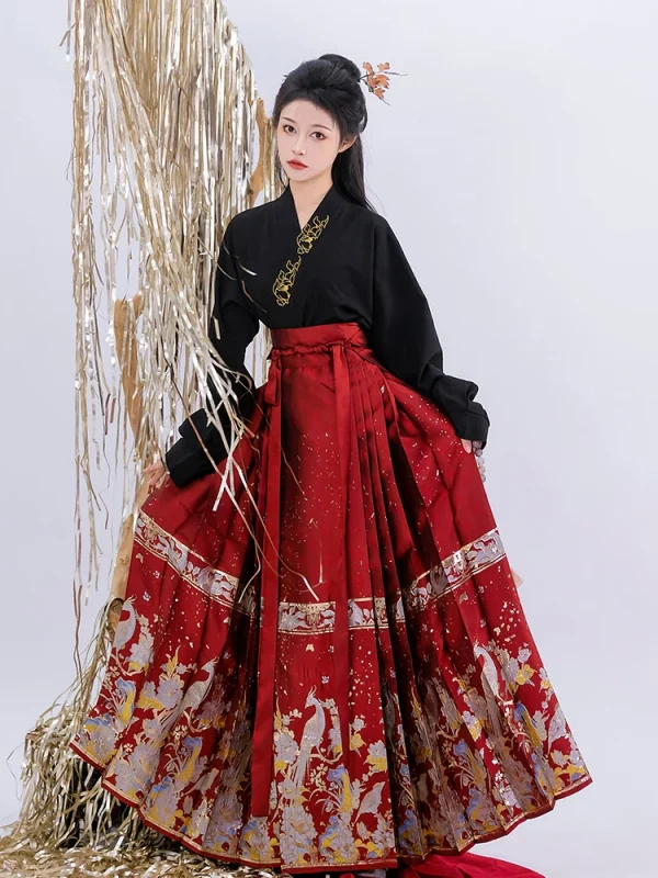 Kf S650a1e97f44842feae2a90a98540dde7z Mamianqun Horse Face Skirt Hanfu Chinese Style Traditional Pleated Skirt Women Modern Clothes Weaving Gold Light Mamianqun Horse Face Skirt Hanfu Chinese Style Traditional Pleated Skirt Women Modern Clothes Weaving gold light and thin Fabric