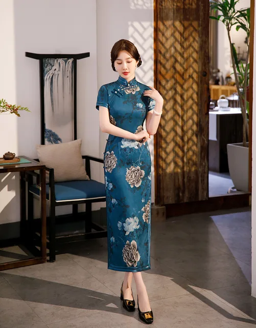 Kf S6c8a53e1742a4c03b669027faf4117050.jpg 640x640.jpg Spring and Summer Chinese Cheongsam Flower Radish Long Section Side Eight Buttons Stand Collar Retro Women Qiapo Dress