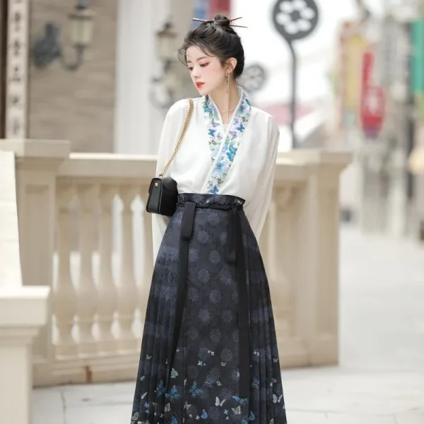 Kf S78025f2f8d0d4884b11b97006ac48533j Original Hanfu Skirt Set Chinese Style Ming Dynasty Horse Face Skirt Chinese Retro Dress Mamianqun Elegant Original Hanfu Skirt Set Chinese Style Ming Dynasty Horse Face Skirt Chinese Retro Dress Mamianqun Elegant Traditional Costume