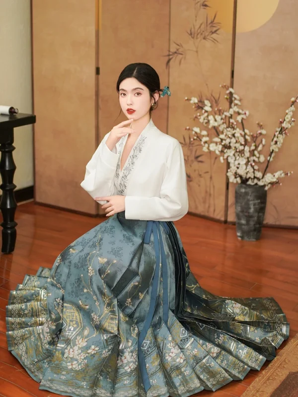 Kf S7fcdb27427a24a0aa176c109b4b82b5d7 Vintage Ming Dynasty Horse Face Skirt Women Mamianqun Improved Hanfu Skirt Pringting Folk Dance Pleated Midi Vintage Ming Dynasty Horse Face Skirt Women Mamianqun Improved Hanfu Skirt Pringting Folk Dance Pleated Midi Skirt Faldas Longue