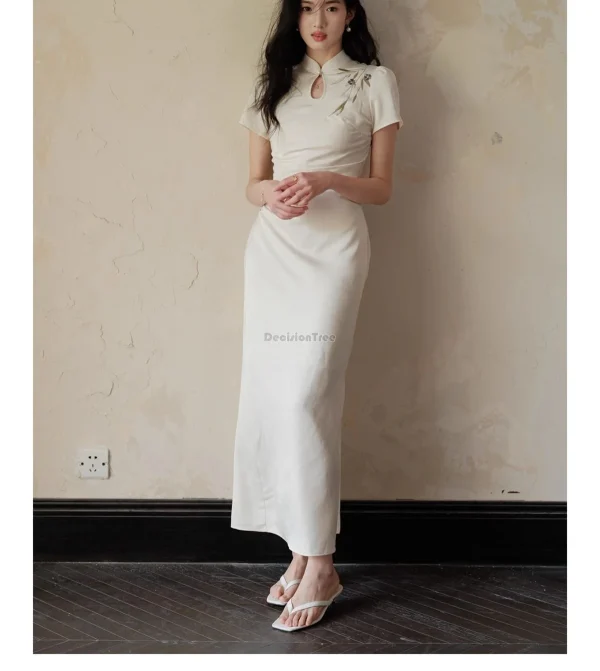 Kf S820e2eef592b419d8a824c49bda759807 2024 Simple Elegant Daily Chinese Qipao Dress Ethnic Solid Color Handmade Embroidery Cheongsam New Vintage Slim simple elegant daily chinese qipao dress ethnic solid color handmade embroidery cheongsam new vintage slim fitting dress