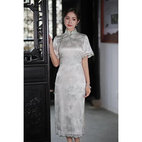 Kf Sa8c1de6153ab41acb90f7d8e151068d3q High End Ruffle Sleeve High Quality Real Silk Dress Suzhou Silk White Cheongsam Qipao Women S High-End Ruffle Sleeve High Quality Real Silk Dress Suzhou Silk White Cheongsam Qipao Women's Summer Young Long Slightly Fat