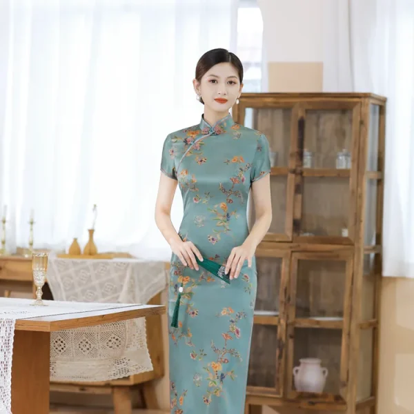 Kf Sb51e3a61136744b88ceeb1dc6edb018em Traditional Chinese Long Cheongsam For Women Print Floral Satin Short Sleeve Qipao Summer Dress Elegant Sexy Traditional Chinese Long Cheongsam for Women Print Floral Satin Short Sleeve Qipao Summer Dress Elegant Sexy Split Vestidos 5XL