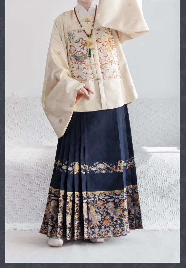 Kf Sbfac101697744a568fb55b0e18f3e395v Tang Chun San Yue Original Hanfu Square Collar Patchwork Short Jacket Imitation Makeup Damask Horse Face Tang Chun San Yue Original Hanfu Square Collar Patchwork Short Jacket Imitation Makeup Damask Horse Face Skirt Ming Dynasty