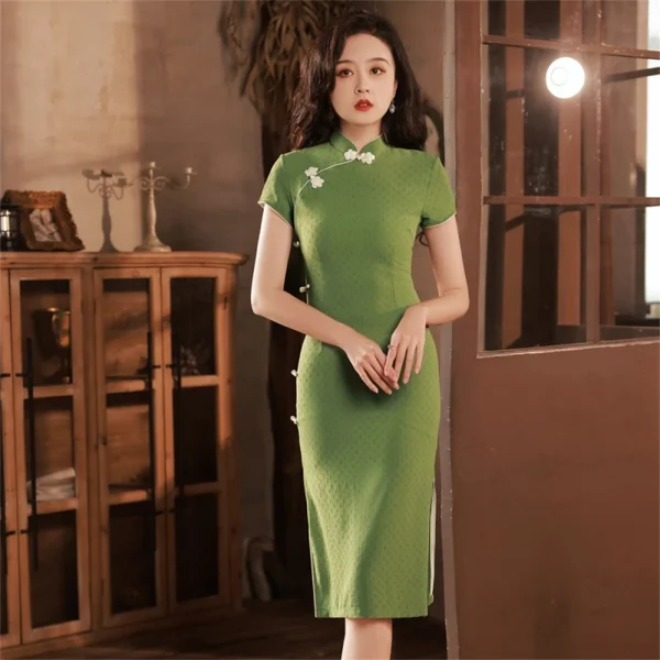 Kf Scd15406ae2da4c0483f9d1a2955691c5z Green Mid Length Short Sleeved Cheongsam Elegant Vintage Chinese Traditional Side Split Qipao Dress Formal Party Green Mid-length Short-sleeved Cheongsam Elegant Vintage Chinese Traditional Side Split Qipao Dress Formal Party Gown Oriental