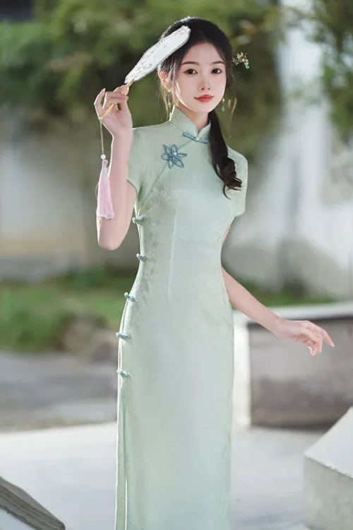 Kf Sd4e40ec154a242fe8380a919fc4fe043j 2024 New Green Floral Traditional Cheongsam Women Vintage Long Dress Fashion Summer Improved Qipao S To New Green Floral Traditional Cheongsam Women Vintage Long Dress Fashion Summer Improved Qipao S To XXXL