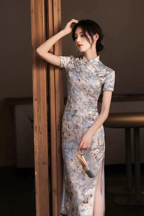 Kf Sd95ee54deabf4866a1958c877b40a9b2v Vintage Chinese style Long Cheongsam New Women's Satin Qipao Floral Short Sleeve Split Sexy Party Dress Mujer Vestidos Plus Size