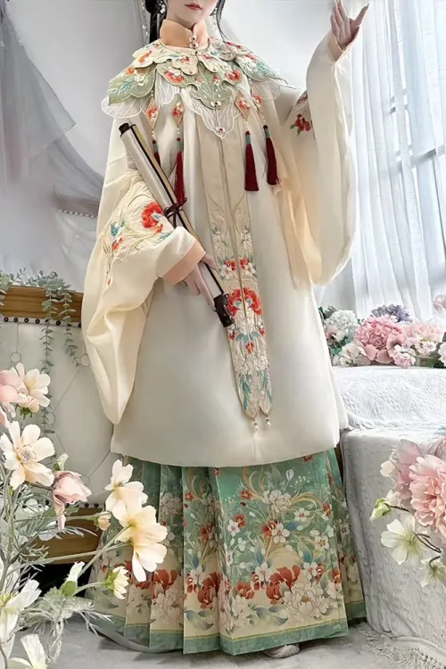 Kf Sdebd62295d884ac08fff73413dcd0988u Fanhua Qu Ming Dynasty Hanfu Women S Spring 2024 New Heavy Industry Cloud Shoulder Pipa [Fanhua Qu]Ming Dynasty Hanfu Women's Spring New Heavy Industry Cloud Shoulder Pipa Sleeve Horse Face Skirt Set