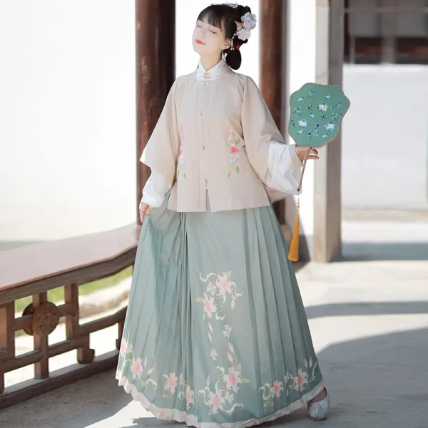 Kf Sdeecfc017ccd4f7d939ae36021796b734 3pc 1set Hanfu Women Square Collar Coat Cute Embroidery Chinese Style Daily Suit Ming Dynasty Autumn 3pc/1set Hanfu Women Square Collar Coat Cute Embroidery Chinese Style Daily Suit Ming Dynasty Autumn Pleated Skirt