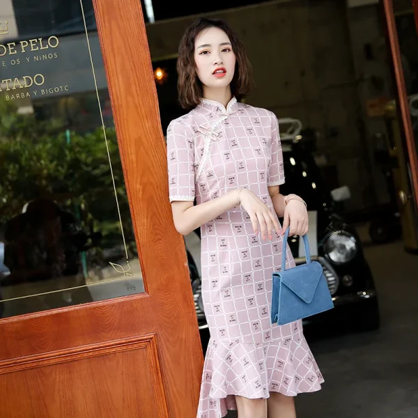 Kf Se0fb2dacfd534b55bf38d90bcadbd1cci 2023 Women Pink Blue Vintage Checkered Dress Plus Size Cheongsam Fishtail Dresses Slim Qipao S To Women Pink Blue Vintage Checkered Dress Plus Size Cheongsam Fishtail Dresses Slim Qipao S To 3XL Novelty Costume