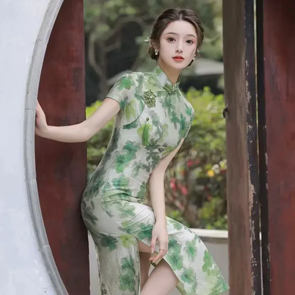 Kf Se28c3594c51f4a44bcd22804570b6c3dx Yourqipao Green Cheongsam Evening Dresses Chinese Women Skirt 2023 New China High End Young Girl Retro Green Cheongsam Evening Dresses Chinese Women Skirt New China High-end Young Girl Retro Long Hanfu Prom Dress