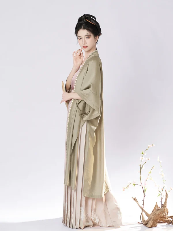 Kf Se4134e56c3074ce48e902b4ed796a72bc Original Hanfu Dress Song Changgan Temple Three Piece Set Improved Song Mo Classical Chinese Painting Pleated Original Hanfu Dress Song Changgan Temple Three-piece Set Improved Song Mo Classical Chinese Painting Pleated Skirt