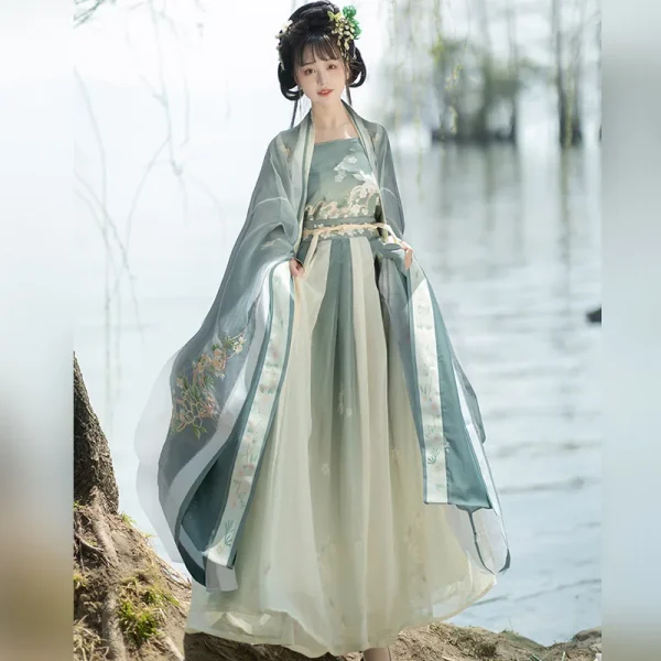 Kf Se5bd4ac54a1f4d849d7ded5c8b88e705p Yj02 Original Flower Language Song Dynasty Gradual Embroidered Front Large Sleeve Shirt With A Waist Pleated Original flower language Song Dynasty gradual embroidered front large sleeve shirt with a waist pleated skirt Hanfu woman