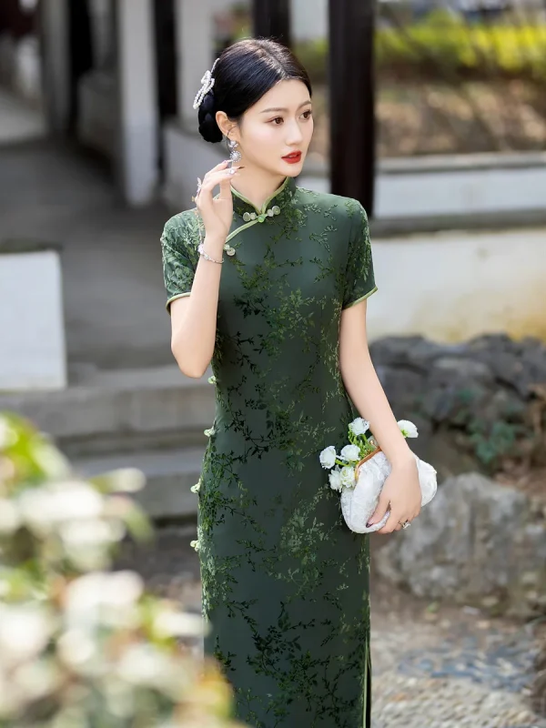 Kf Sed42974c13cf4c5db4f73bd7f358dc7fo 2024 Spring Summer Green Qipao New Retro Chinese Style Improved Qipao Slim Fit Comfortable Flocking Qipao Spring/Summer Green Qipao New Retro Chinese Style Improved Qipao Slim Fit Comfortable Flocking Qipao Skirt