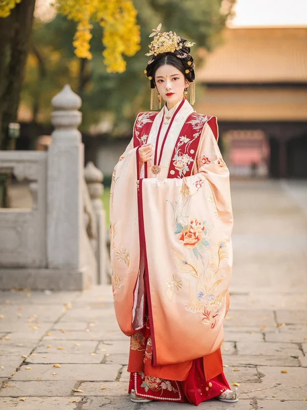 Kf See95b872b5e74634b01844735af7b3f8d Original Ming Dynasty Embroidered Cloak Wedding Dress Chinese Style Hanfu Costume Women Clothes Original Ming Dynasty Embroidered Cloak Wedding Dress Chinese Style Hanfu Costume Women Clothes