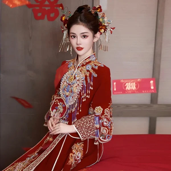 Kf Sf021a9fe6e934425853d90281191b6ddg Chinese Traditional Women Velour Wedding Dress Cheongsam Oriental Clothing Vestido Sequins Beading Tassels Embroidery Qipao Chinese Traditional Women Velour Wedding Dress Cheongsam Oriental Clothing Vestido Sequins Beading Tassels Embroidery Qipao