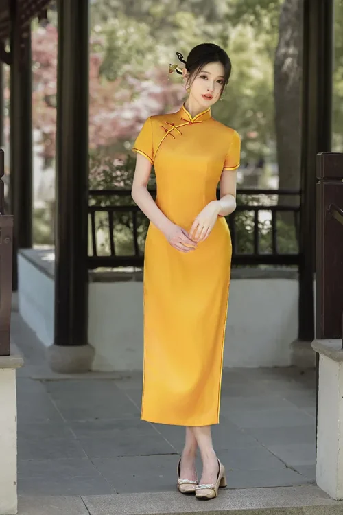 Kf Sf75b2c4baea040eea0fe1887c0e6196eo 2024 Verão Novo Mulheres Vintage Cheongsam Amarelo Vestidos Longos Feminino Manga Curta Seda Vestido Slim Alta Qualidade Elegante Qipao